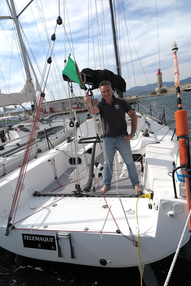 AU LARGE DE SAINT-TROPEZ 8