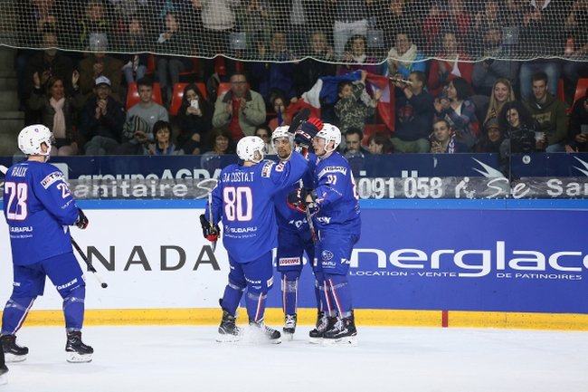 HOCKEY SUR GLACE - France v Danemark 2 3